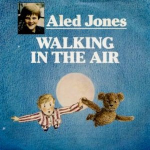 Aled Jones - Walking In The Air (85)